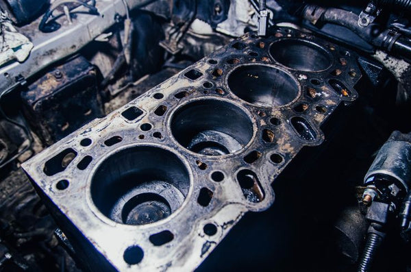 Differences Between an Engine Overhaul and Rebuild