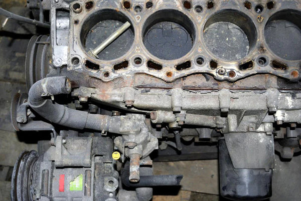 Symptoms of a Cracked Cylinder Head
