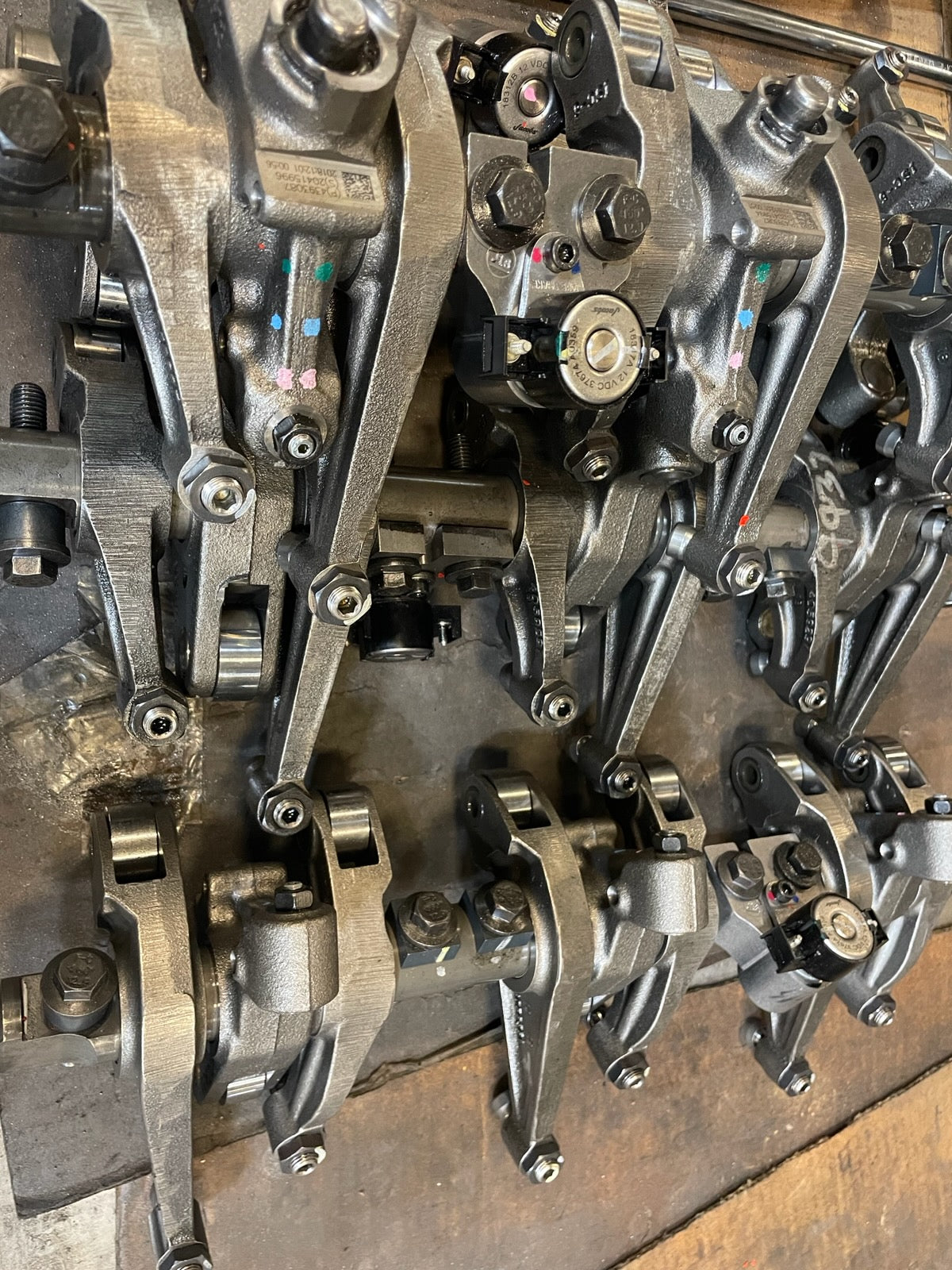 J Brake Rocker R4393087 | Cummins X15 Genuine OE Take Off Rocker Arm (Jake Brake) Ass